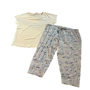 La Vie en Rose ‘hello sunshine’ Pajama set  with sloth print pants size M/L